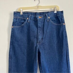 Wrangler | Classic Straight Leg Denim Jeans 100% Cotton | Dark Wash | 32x34